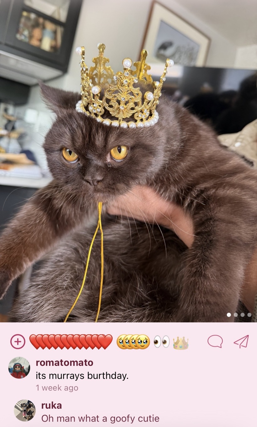 Unscroll post showing emoji reactions and comments